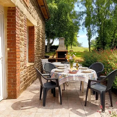 Lovely In With Wifi Holiday home La Chapelle-Uree