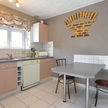 Lovely In With Wifi Holiday home *