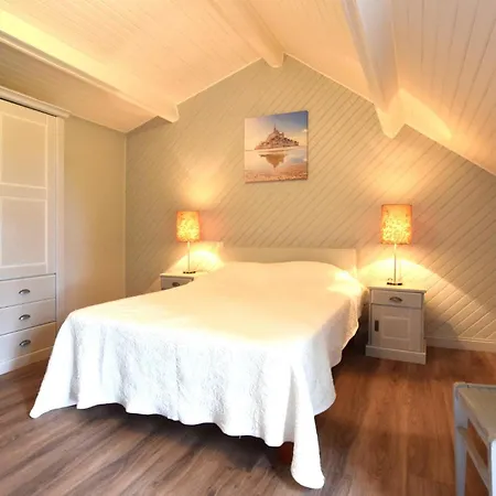 Lovely In With Wifi Holiday home La Chapelle-Uree